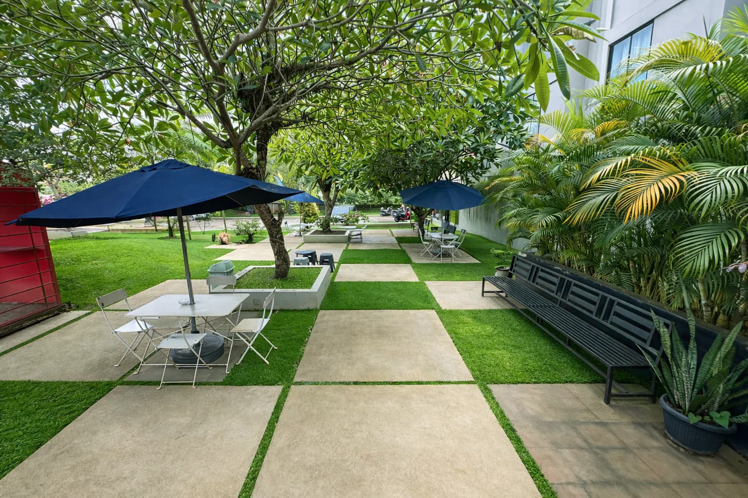 Garden seating and walkway