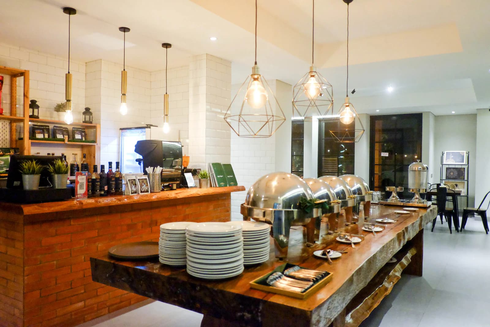 Restaurant buffet counter